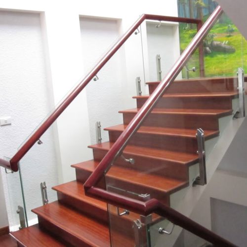 Các loại kính thường dùng làm lan can cầu thang