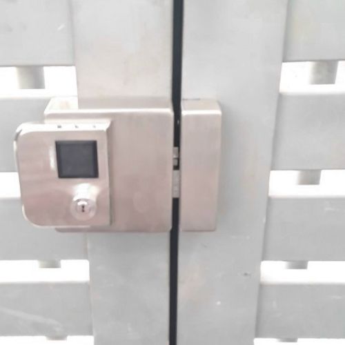 Các vị trí thường gây ra kẹt cửa sắt Các vị trí thường gây ra kẹt cửa sắt