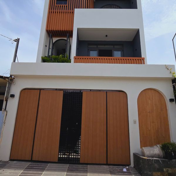 Cửa đi nhôm xingfa